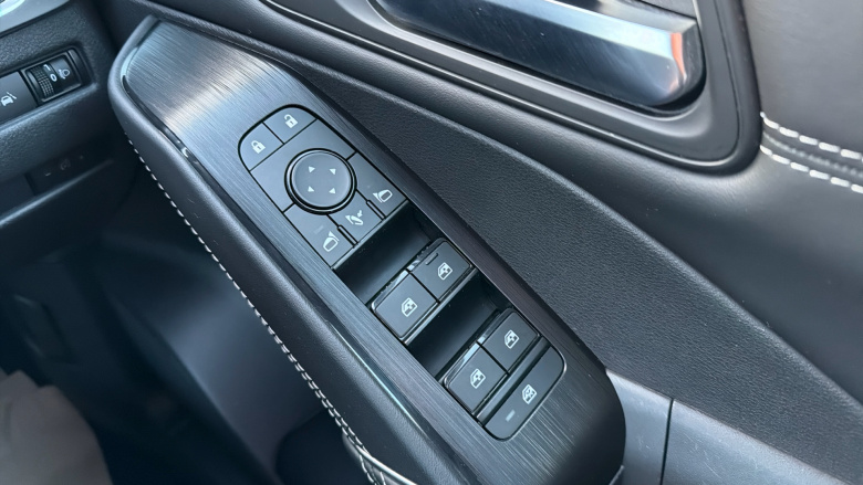 Nissan Qashqai 1.3 DiG-T MH 158 N-Connecta 5dr Xtronic Petrol Hatchback